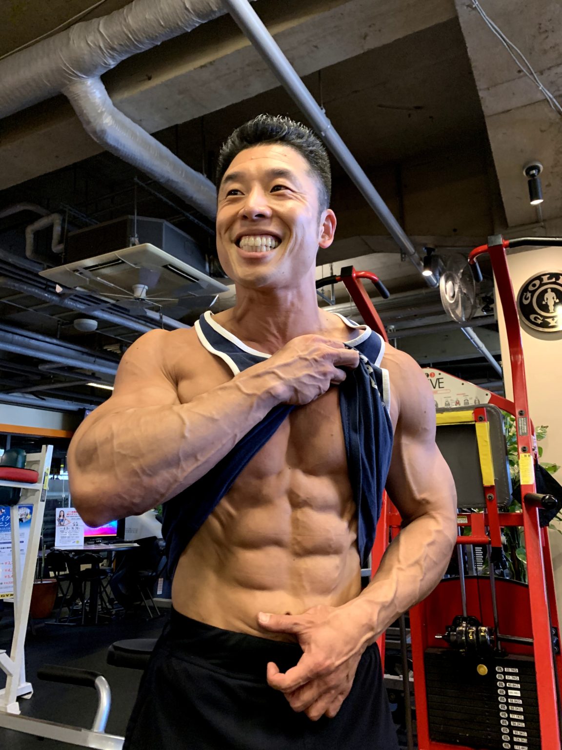 なかやまきんに君.com